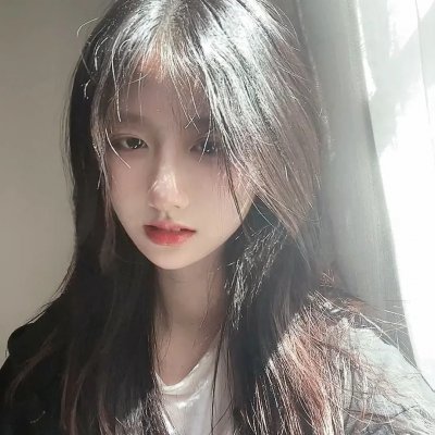 乘风而上的她